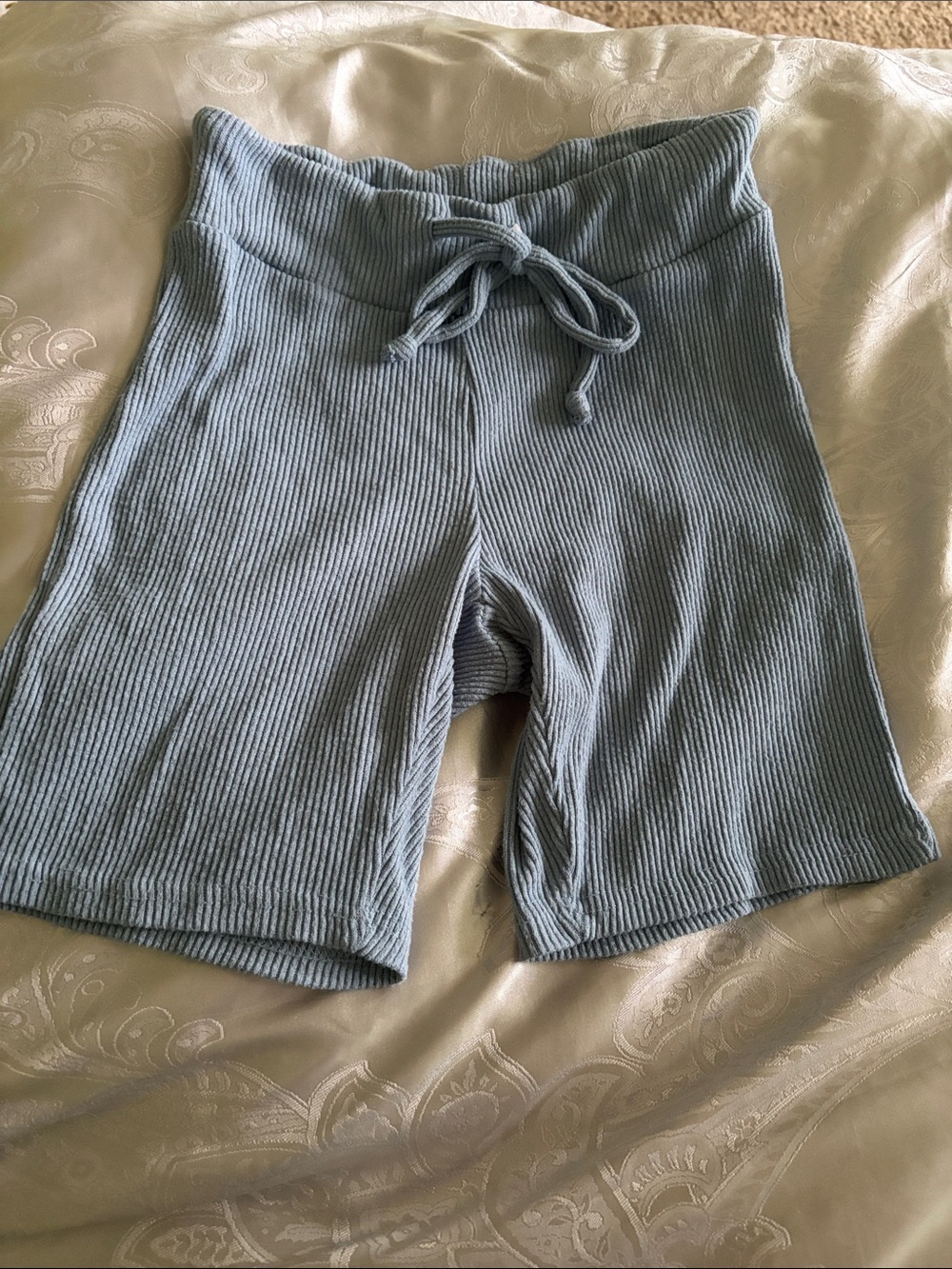 dip Ribbed Drawstring Shorts in Light Gray